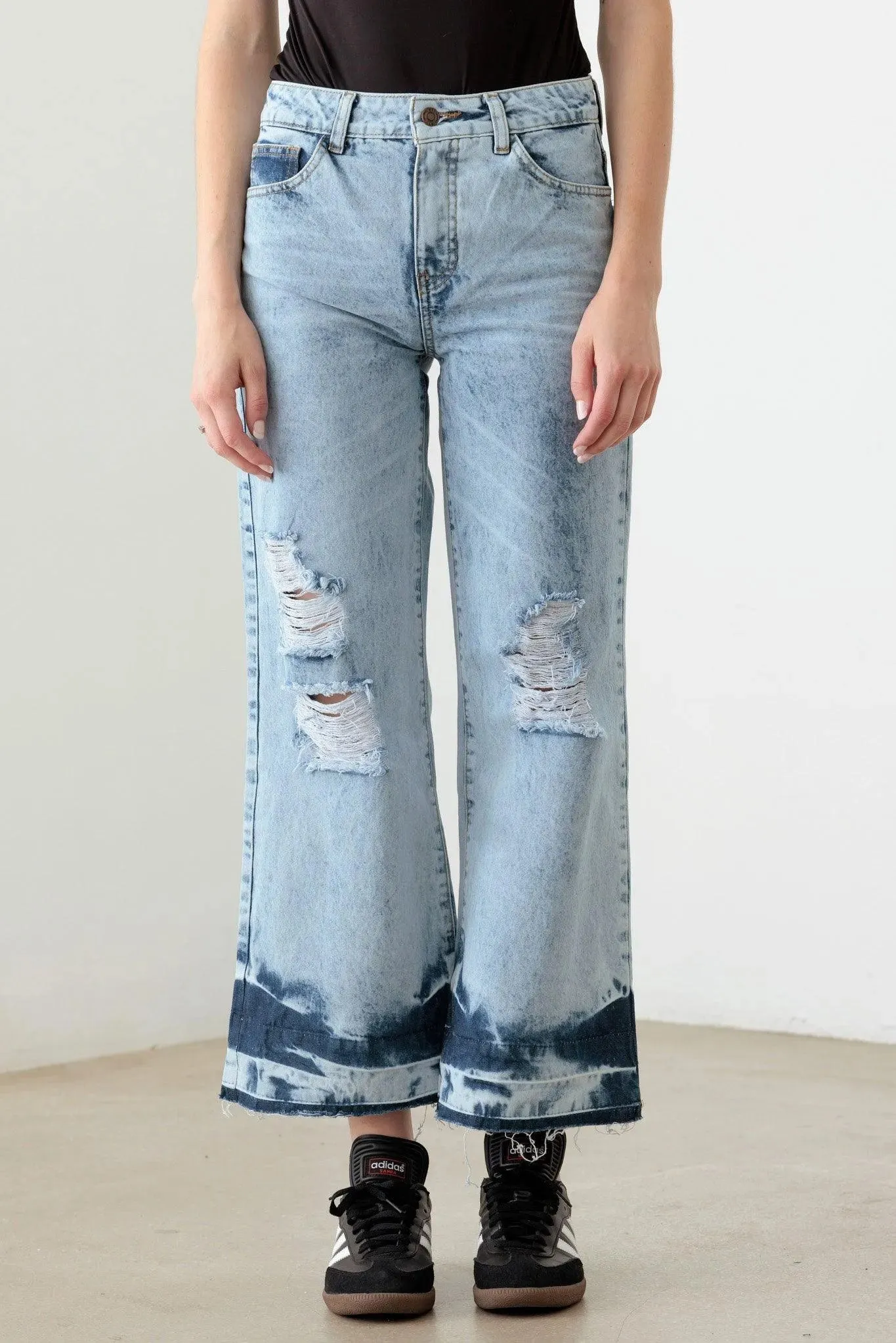 Blue Acid Washed Cotton Destroyed Cropped Jeans