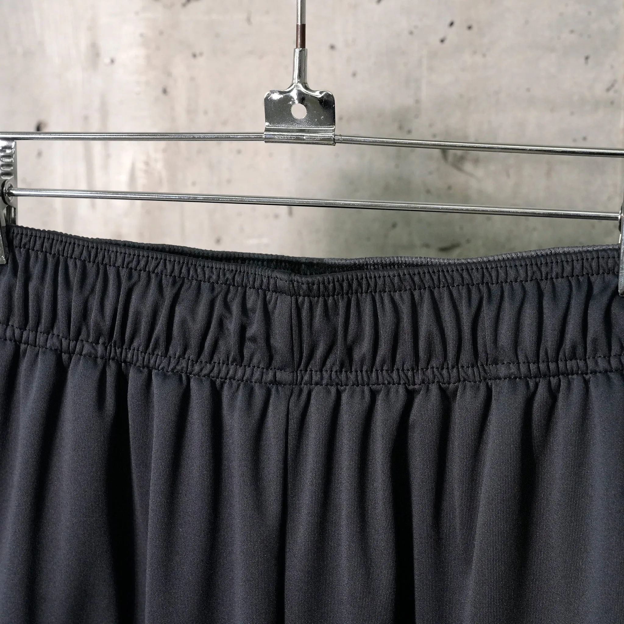FOOTBALL SHORT / BLACK