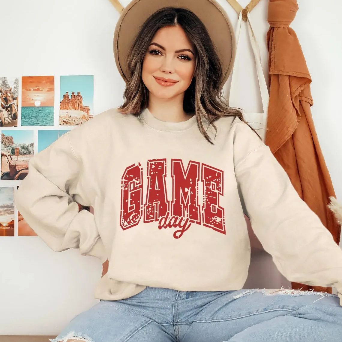 Game Day Sweatshirt for Women Oversized Football Sweatshirts Football Mom Crewneck Long Sleeve Pullover Tops